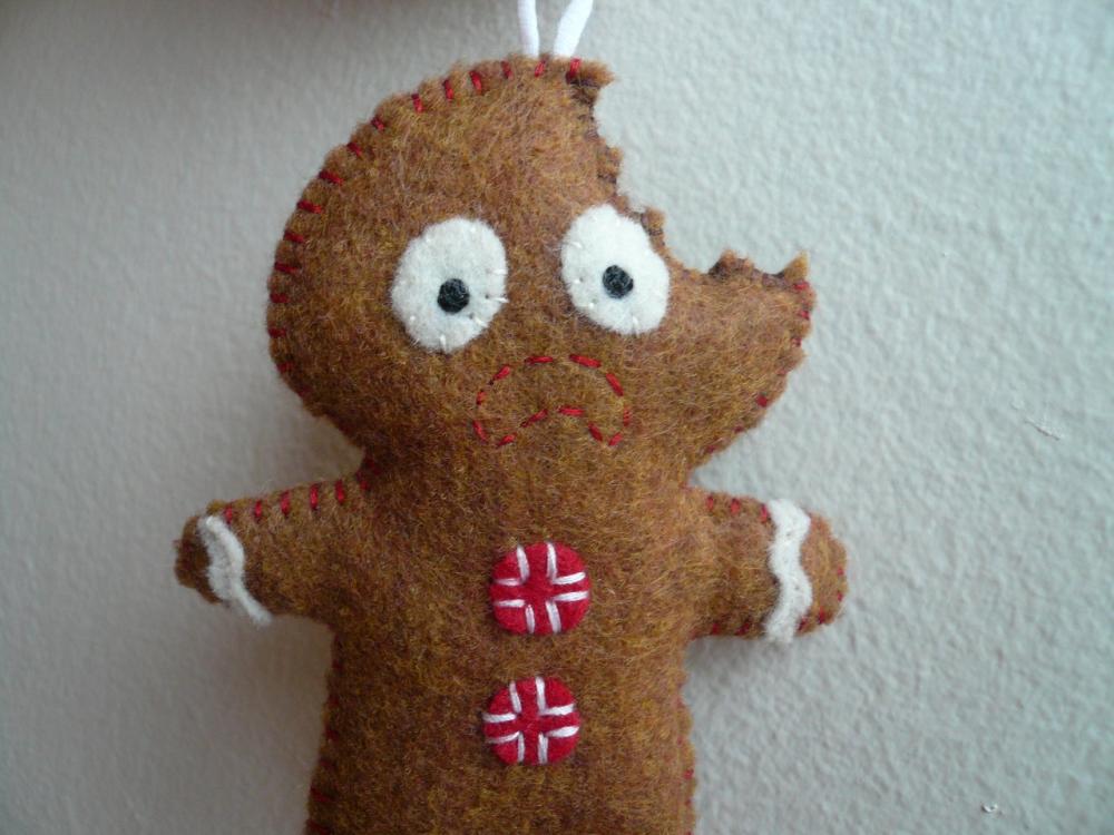 Christmas ornaments - Terrified Gingerbread Man